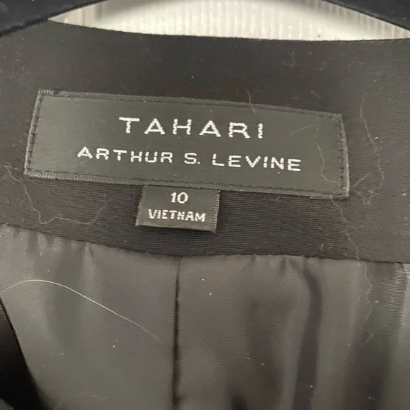 Short Jacket - Picture 7 of 8